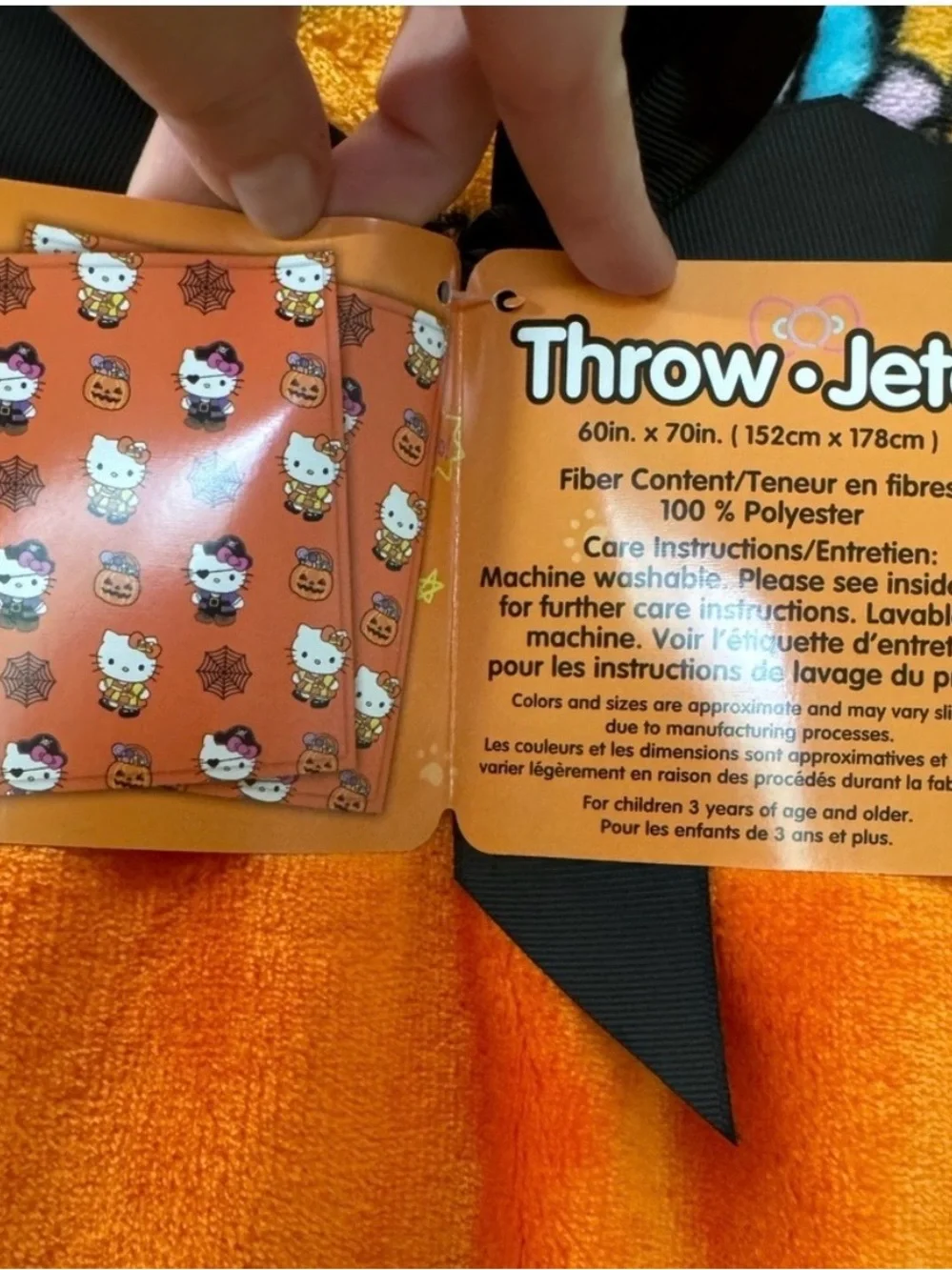 2 Pack Hello Kitty Orange Halloween Fleece Throw